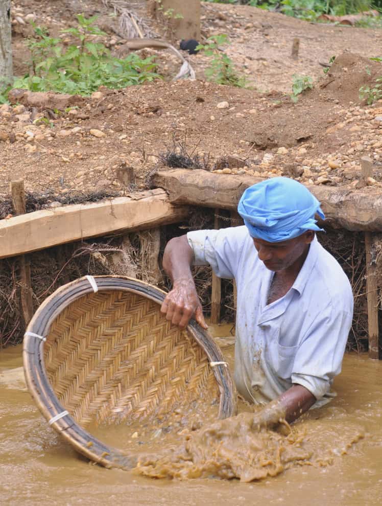 Gem mining in Ratnapura