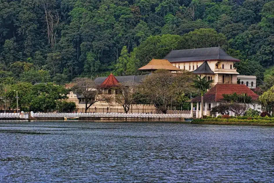 Temple of the Tooth Relic - Kandy
