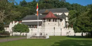 Temple of the Tooth, Kandy