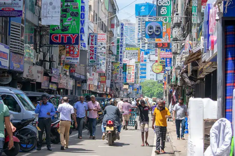 A Busy Street in Colombo