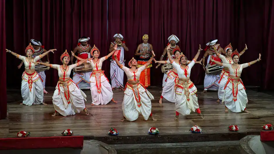 Traditional Dancing Performances in Kandy