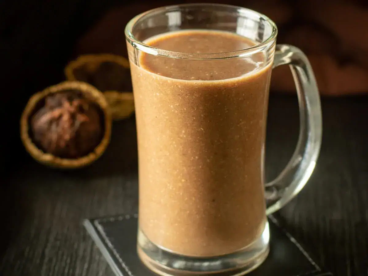 A glass of Sri Lankan woodapple juice