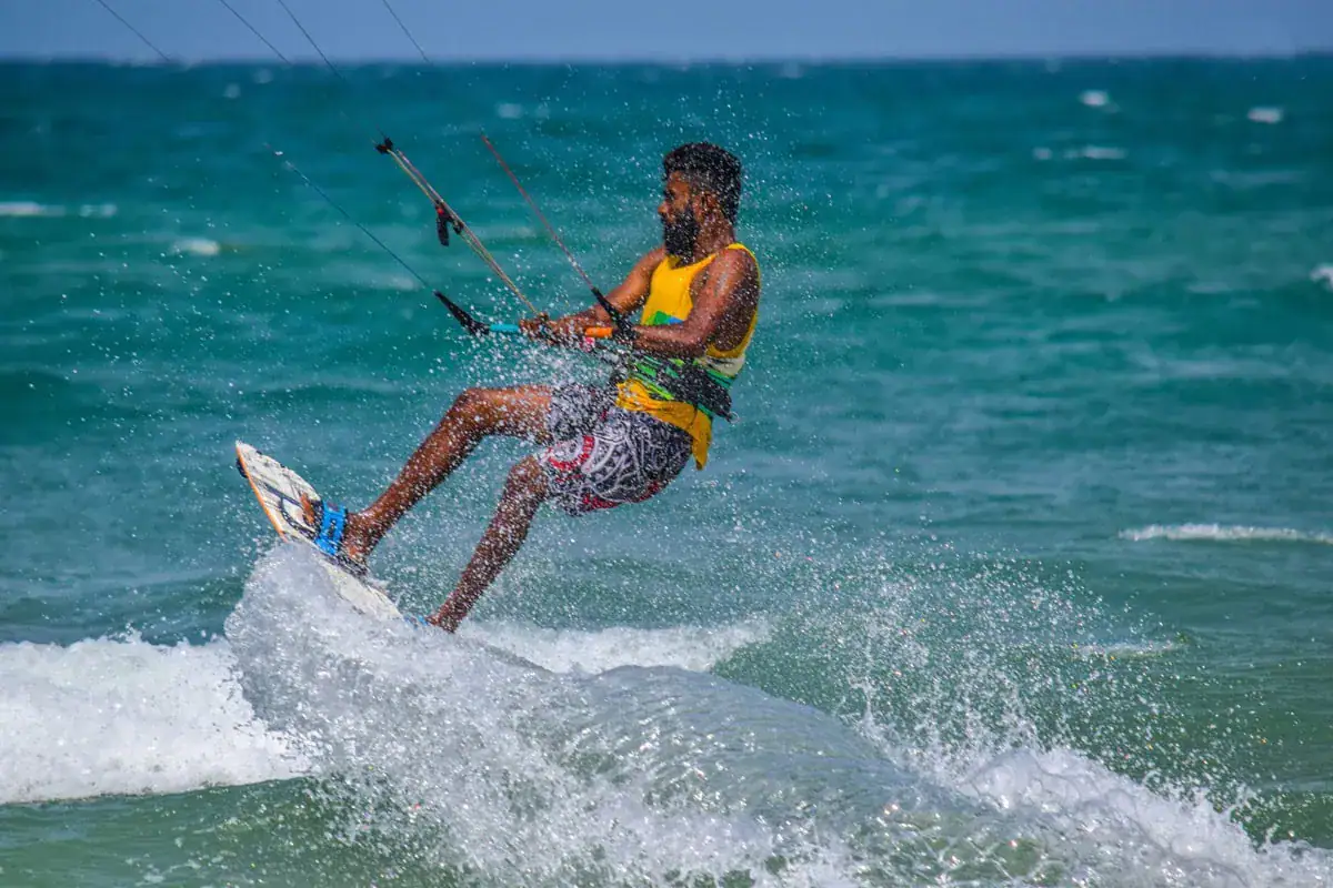 Kitesurfing in Kalpitiya Sri Lanka