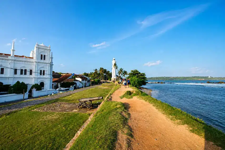 Meeran Mosque and Light House - Galle Fort
