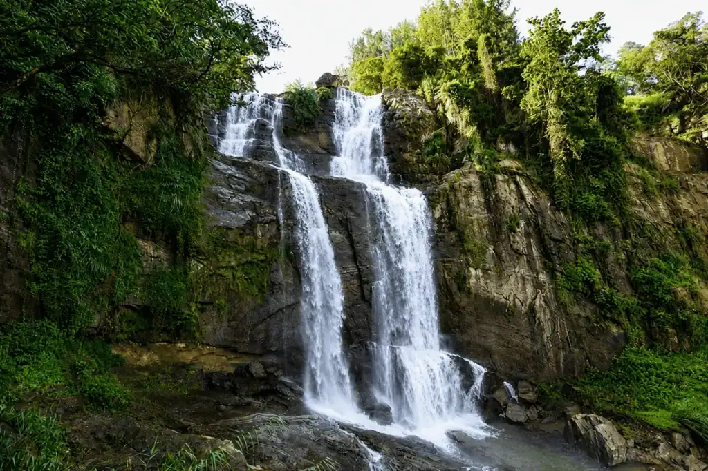 Ramboda Ella Falls - Nuwara Eliya